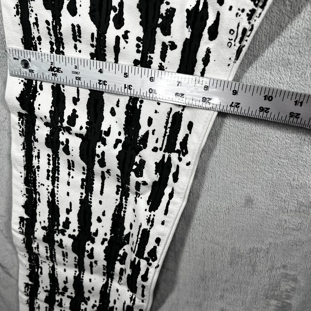 STMPĒD By Ryan Wilkes Jeans Mens 32 Vegas Outlaw Paint Drip Raw Hem StreetWear - Picture 4 of 11